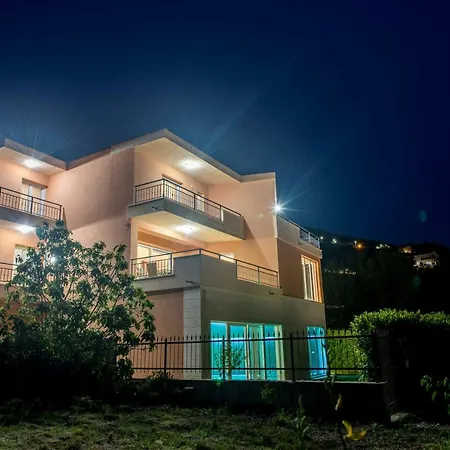 Villa Solin Villa
